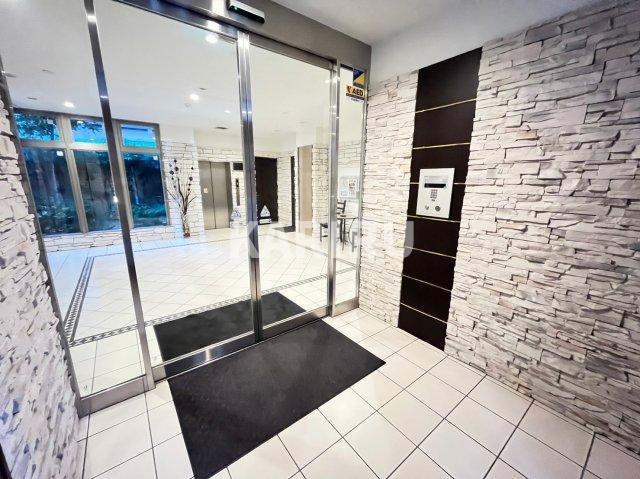 ブランブリエ京橋のロビー