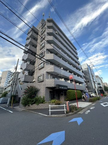 スカイコート新宿第八の外観