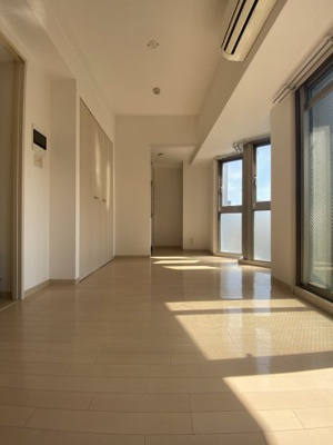 【居間・リビング】 | エスリード中山手県庁前