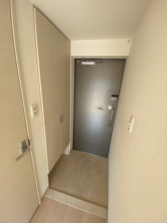 【玄関】 | エスリード中山手県庁前