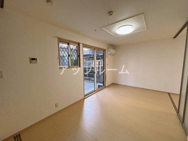 アヴニール大手の内装