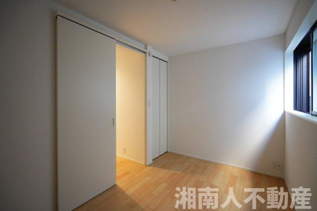 藤沢市鵠沼松が岡４丁目５－１４新築戸建の収納|大きなスペースがあり、収納には困りません