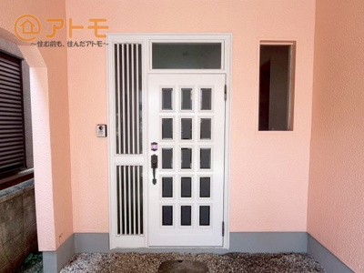 【玄関】 | 富士市今泉　中古戸建て　全1棟