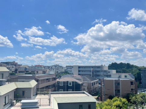 パーク・ハイム小竹向原の展望|5階部分南向き住戸につき、陽当たり・眺望良好です