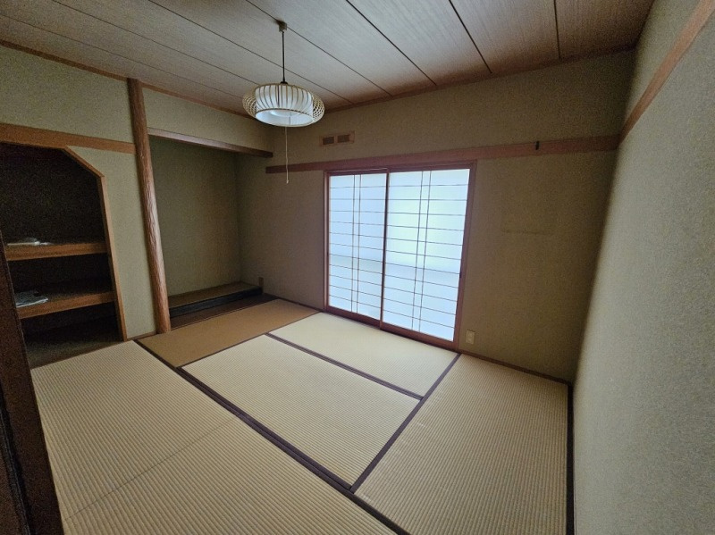 敷地約100坪のゆとりのお家の和室