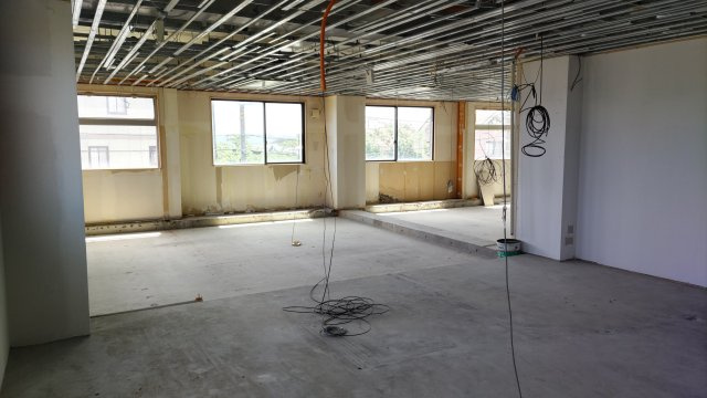 吉井クリニックビルの内装|明るい室内です