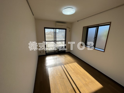 【居間・リビング】 | ザ・エンパイア