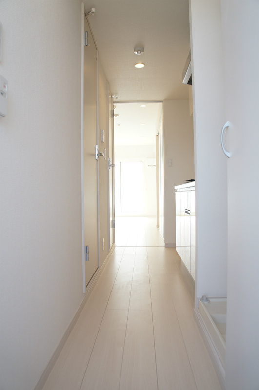 リブリ・杉田の玄関|明るい玄関です