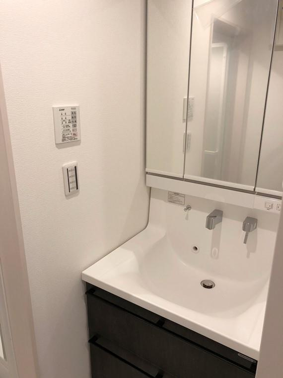 高田馬場戸建の洗面所