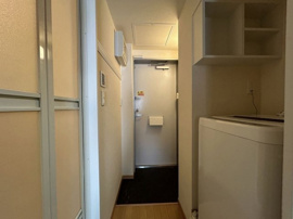 明るい玄関です