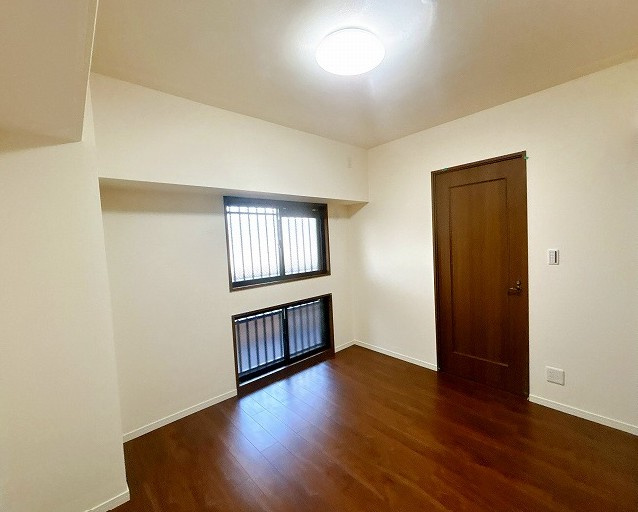 リフォーム　中古マンション　ダイアパレス岐阜長良　平成10年築の洋室|北西洋室