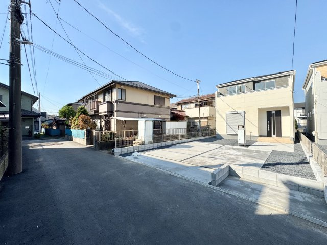 千葉市中央区寒川町２丁目の前面道路含む現地写真