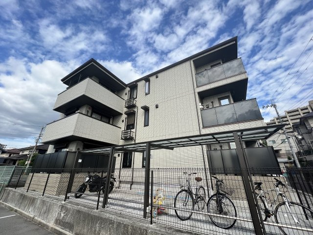 SOLEADOの外観
