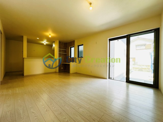 平塚市平塚１期  新築戸建全２棟　2号棟の居間・リビング