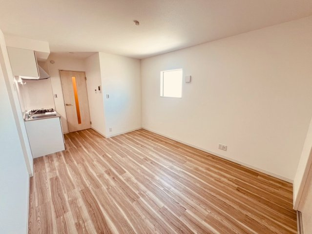 ジーメゾン明石魚住ミハルカの居間・リビング