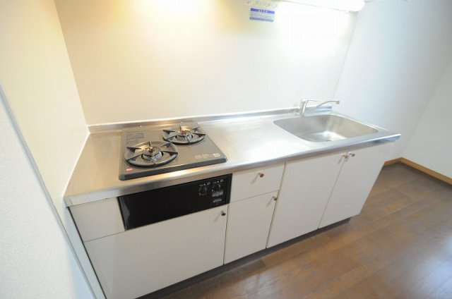レオパレス宮田第２のキッチン