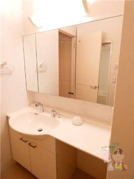 ルピナス高柳東町３の洗面所|洗面