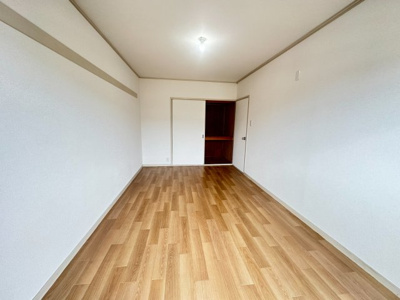 【洋室】 | 府中団地6棟