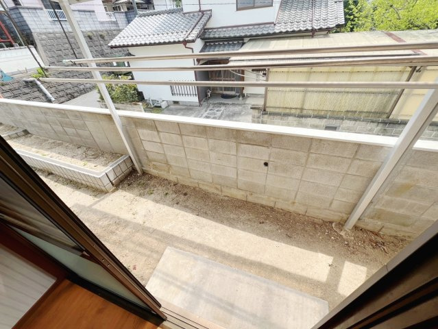 M貸家の庭