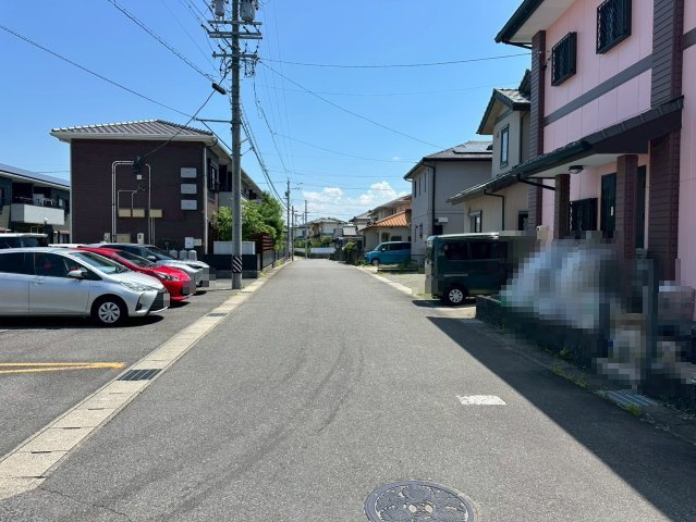 井上町9丁目貸倉庫の周辺