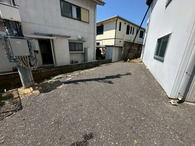 井上町9丁目貸倉庫の周辺