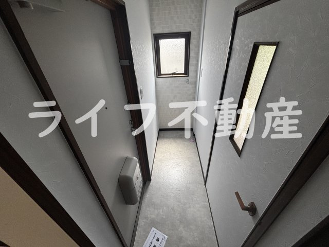 ハイツ松風の玄関|落ち着いた玄関です