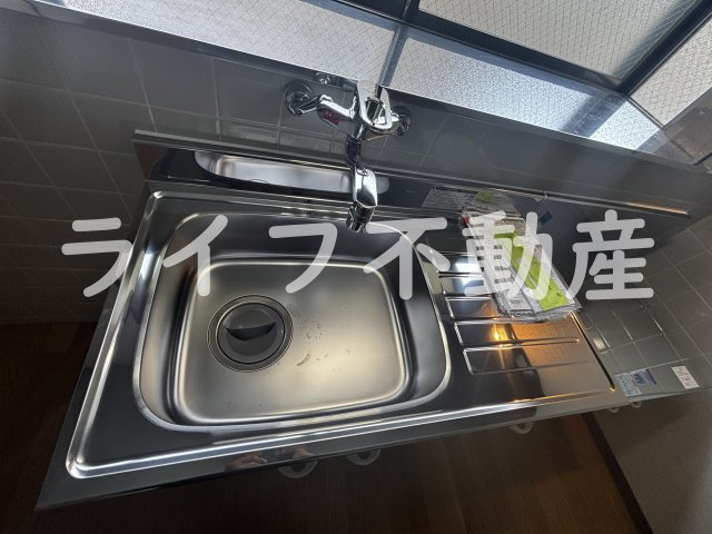 ハイツ松風のキッチン|お料理しやすいキッチンです