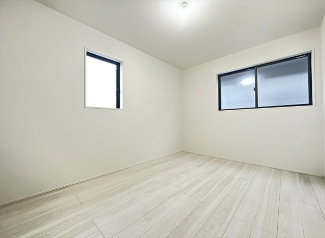 【洋室】 | 朝霞市宮戸3丁目　新築一戸建住宅　全2棟　(丸井志木店) | 洋室6帖