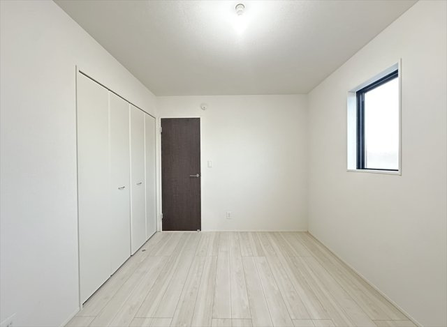 【洋室】 | 朝霞市宮戸3丁目　新築一戸建住宅　全2棟　(丸井志木店) | 洋室6帖