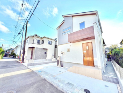 【前面道路含む現地写真】 | 藤沢市高倉 新築戸建 全3棟