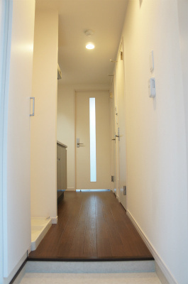 リブリ・ルフェリドーチェの玄関