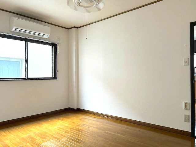 アパートメントオーランドの洋室