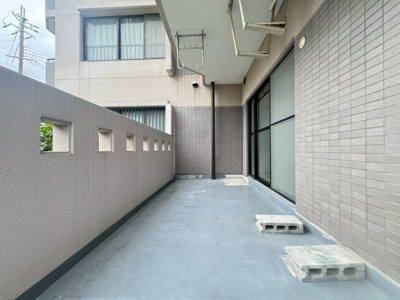 【バルコニー】 | アバンダンテ千里