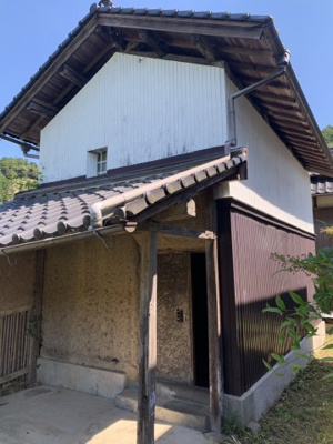  | (商談中)市島町上鴨阪中古住宅900万円