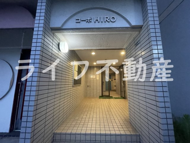 コーポHIROのエントランス