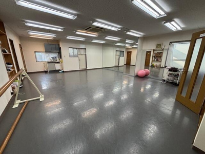 【内装】 | 神宮吉田ビル　橿原神宮公苑洗ロードサイド1階路面テナント