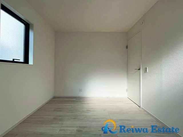 新築戸建　茅ヶ崎市小和田3丁目の洋室