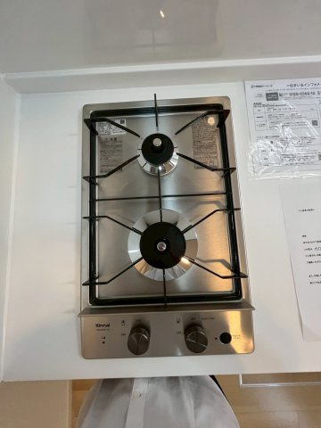 メゾングランシャンのキッチン|コンパクトなキッチンで掃除もラクラク