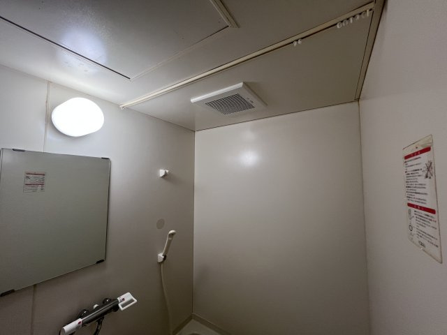 カレッジハイツの浴室