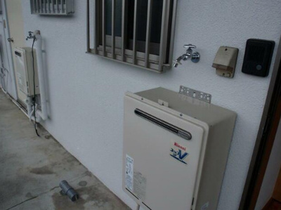 【玄関】 | ハイツイシカワ