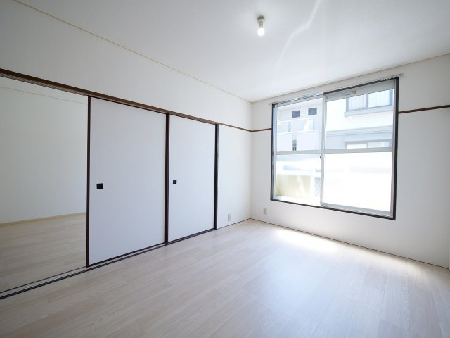 星島コーポＣ棟の内装