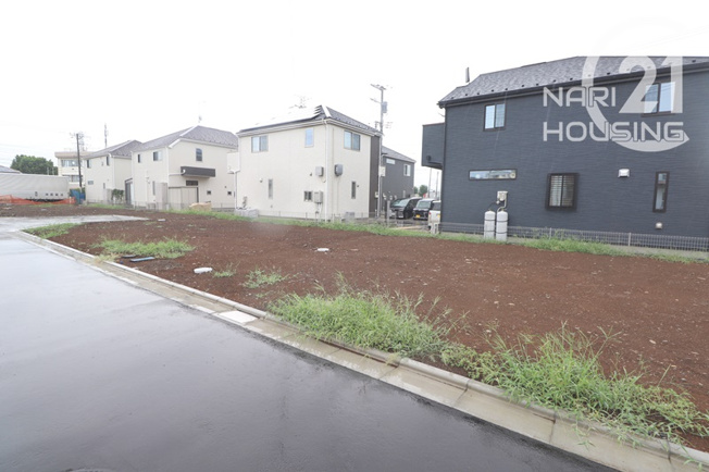 【その他】 | 武蔵村山市岸1丁目　売地　全10区画　8号区 | 駐車も楽々ですね♪