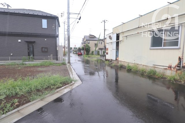 【前面道路含む現地写真】 | 武蔵村山市岸1丁目　売地　全10区画　8号区 | 前面道路含む現地写真です