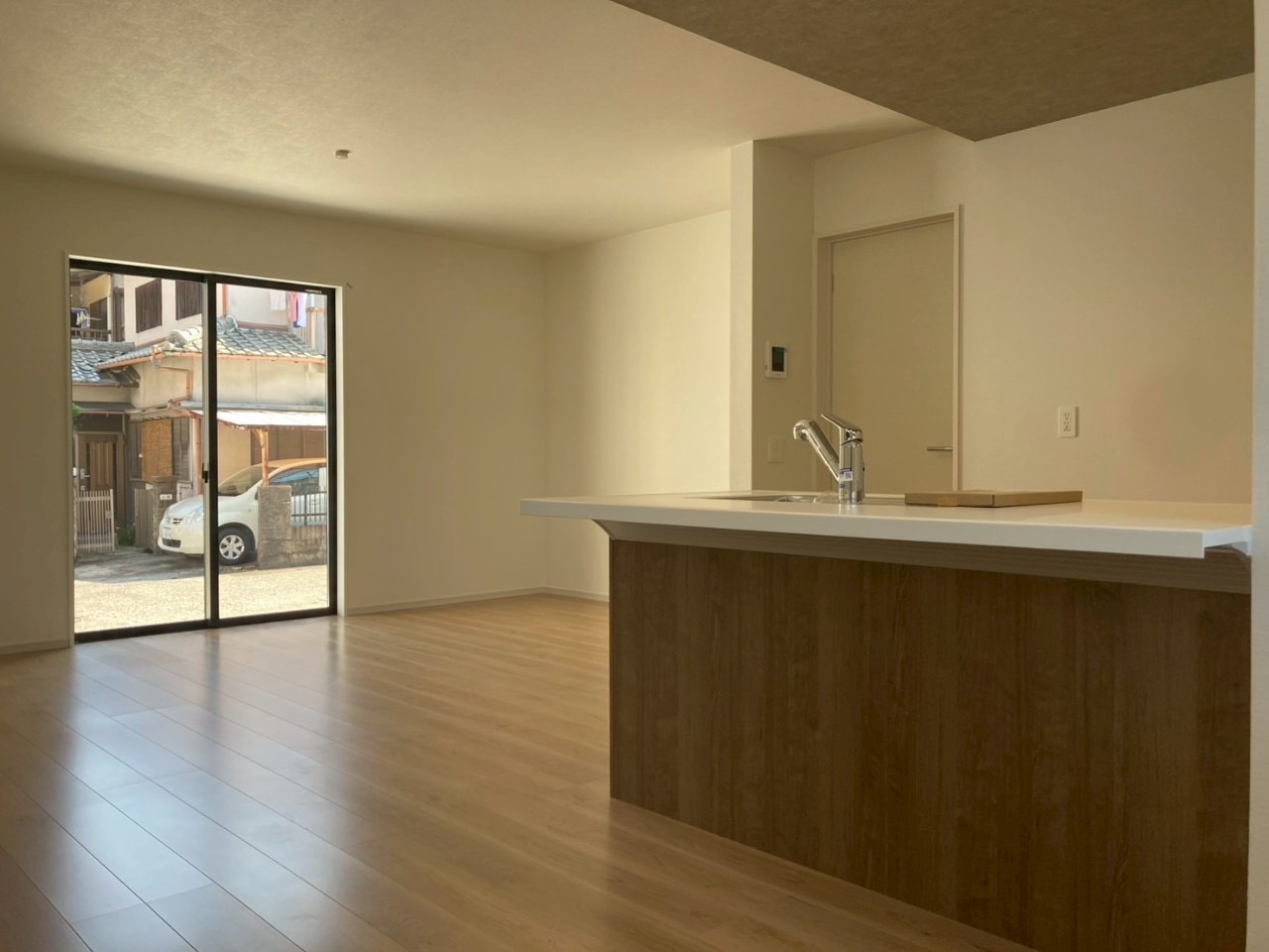 【居間・リビング】の画像