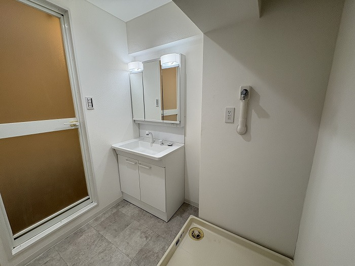 三旺マンション藤森の独立洗面台