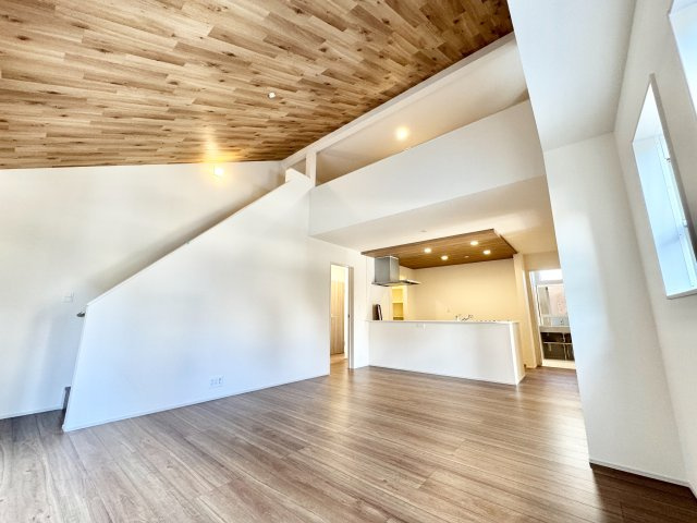 【居間・リビング】 | 千葉市若葉区桜木２丁目【現地販売物件】