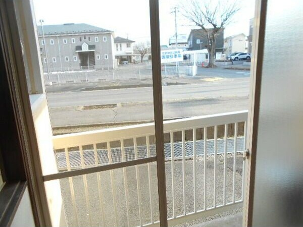タウンハウスヨシダC棟のバルコニー