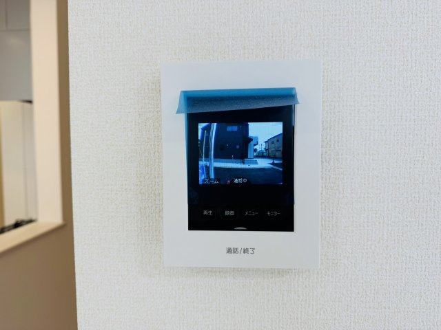 八王子市　川口町　新築一戸建て　４６期のセキュリティ|～TVモニター付インターホン　訪問者の確認に便利です～