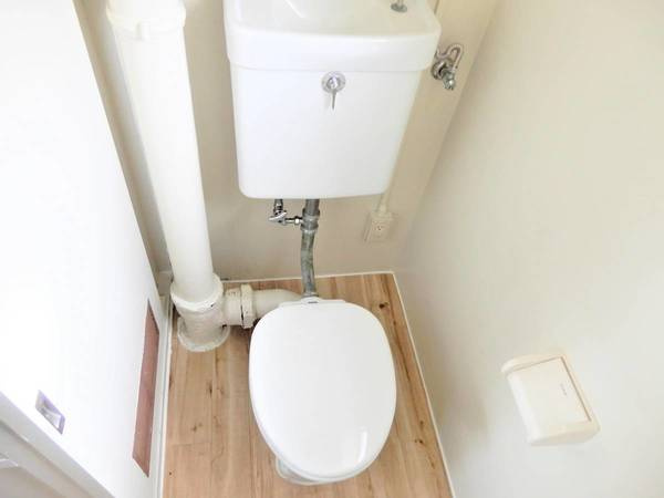 ビレッジハウス渋民1号棟のトイレ|ビレッジハウスの同一物件・同一タイプの間取りの写真です