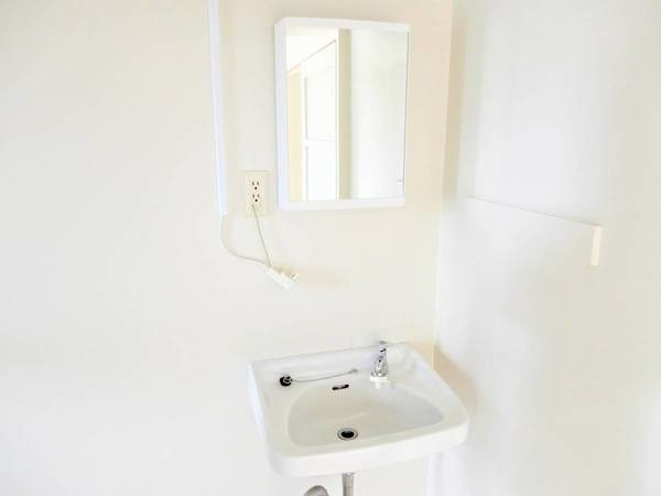 ビレッジハウス渋民1号棟の洗面所|ビレッジハウスの同一物件・同一タイプの間取りの写真です